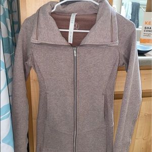 Lululemon jacket size 2